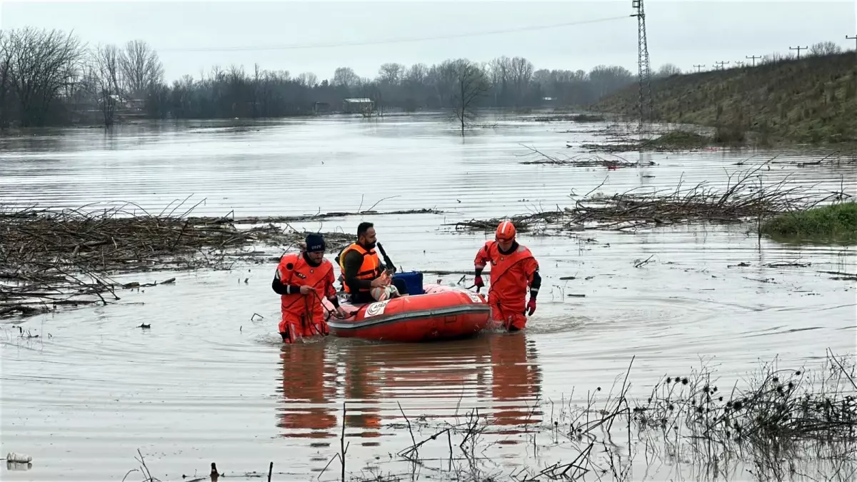 Meriç Nehri\'nde Debi Düşüyor