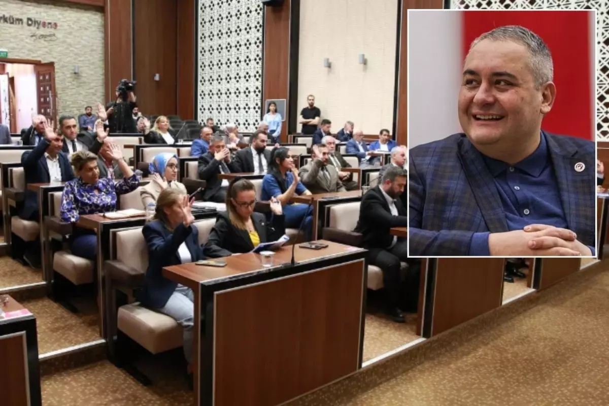 CHP\'yi sarsan istifanın ardından meclis üyelerinden ortak açıklama: Kabul edilemez buluyoruz