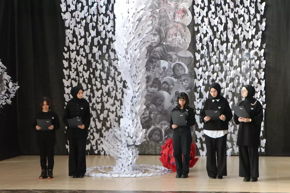 Erzurum\'da \'Beyaz kelebekler cennete uçtu\' sergisi