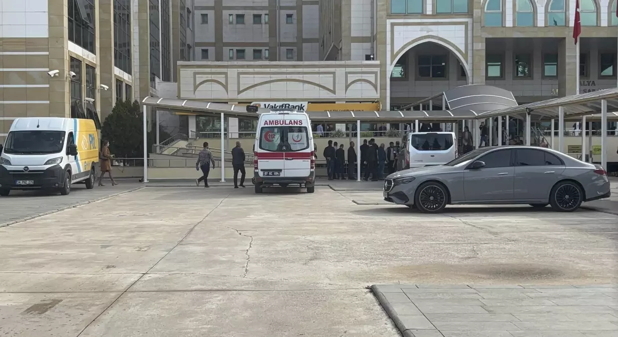 Güvenlik görevlisi adliye tuvaletinde ölü bulundu! Tek bir ihtimal üzerinde duruluyor