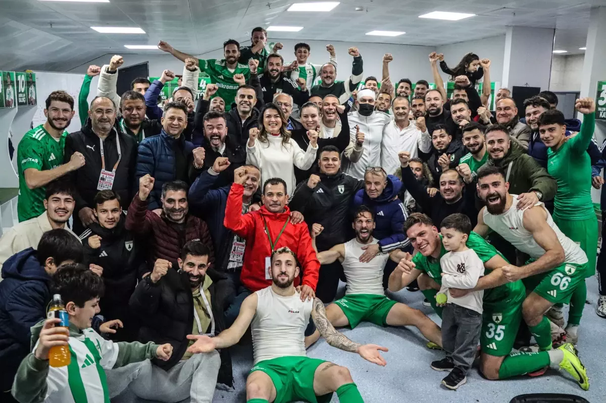 Muğlaspor\'dan İnegölspor\'a 3-0\'lık Tarihi Zafer