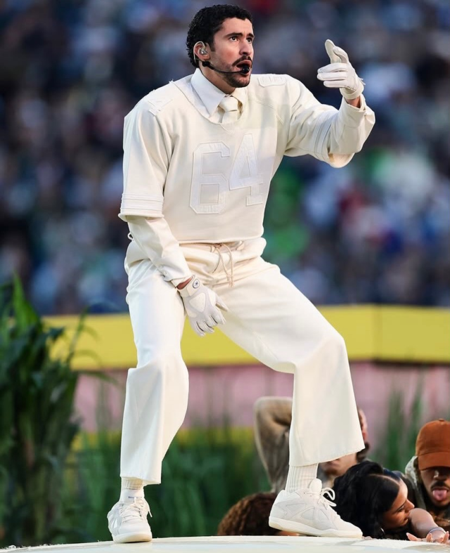 Trump'tan Bad Bunny'nin Super Bowl gösterisine sert tepki