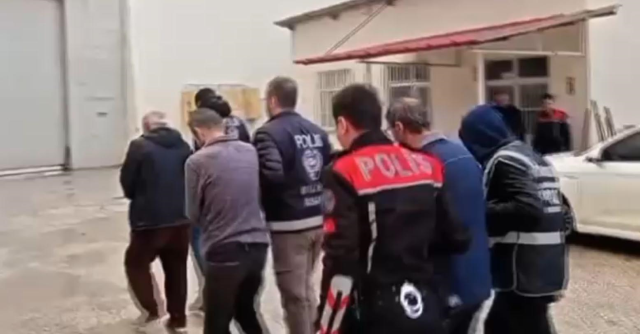 Bilecik'te 20 yıl önce kaybolan 3 kişinin öldürülerek gömüldüğü ortaya çıktı