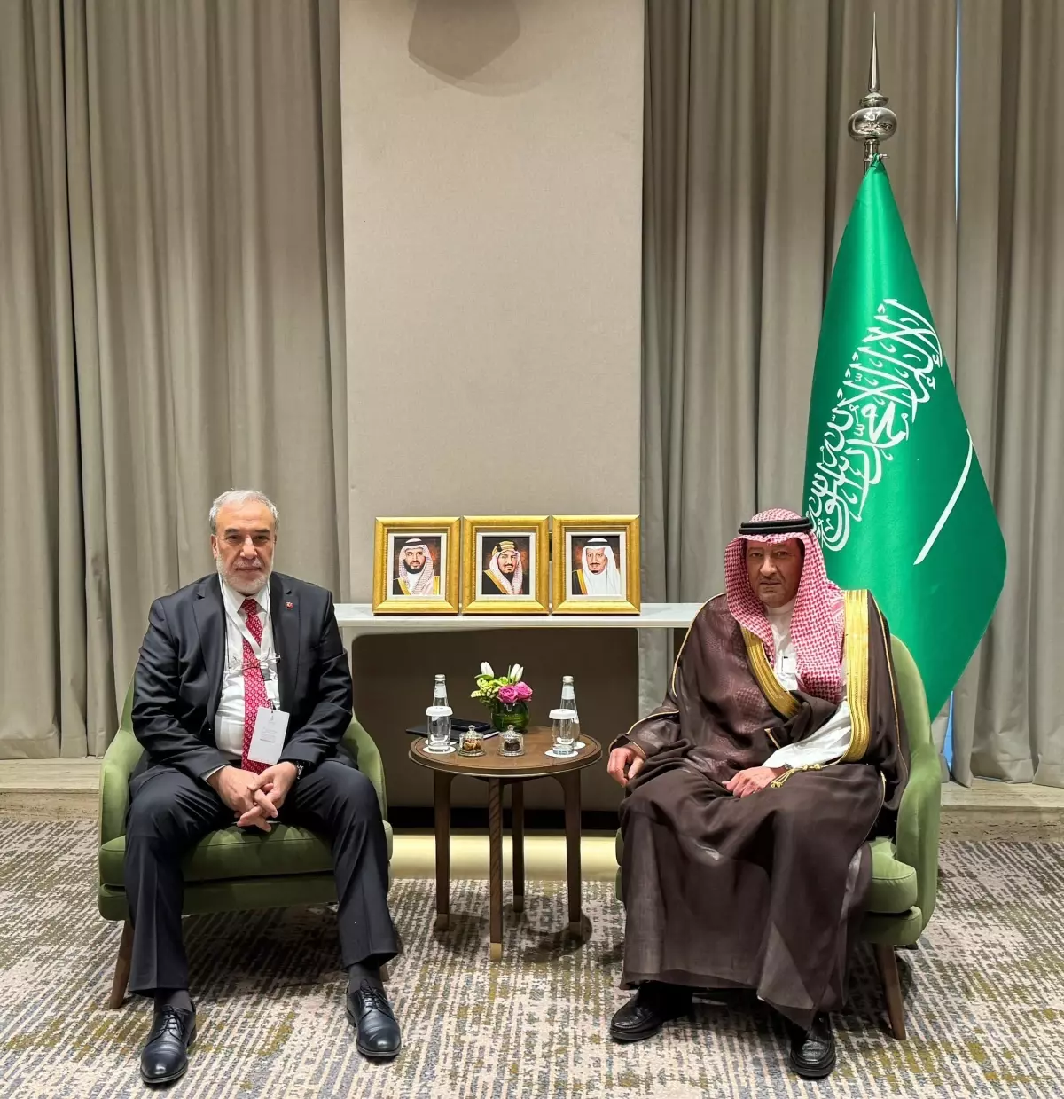 Kulaklıkaya, Riyad\'da DEAŞ Toplantısına Katıldı