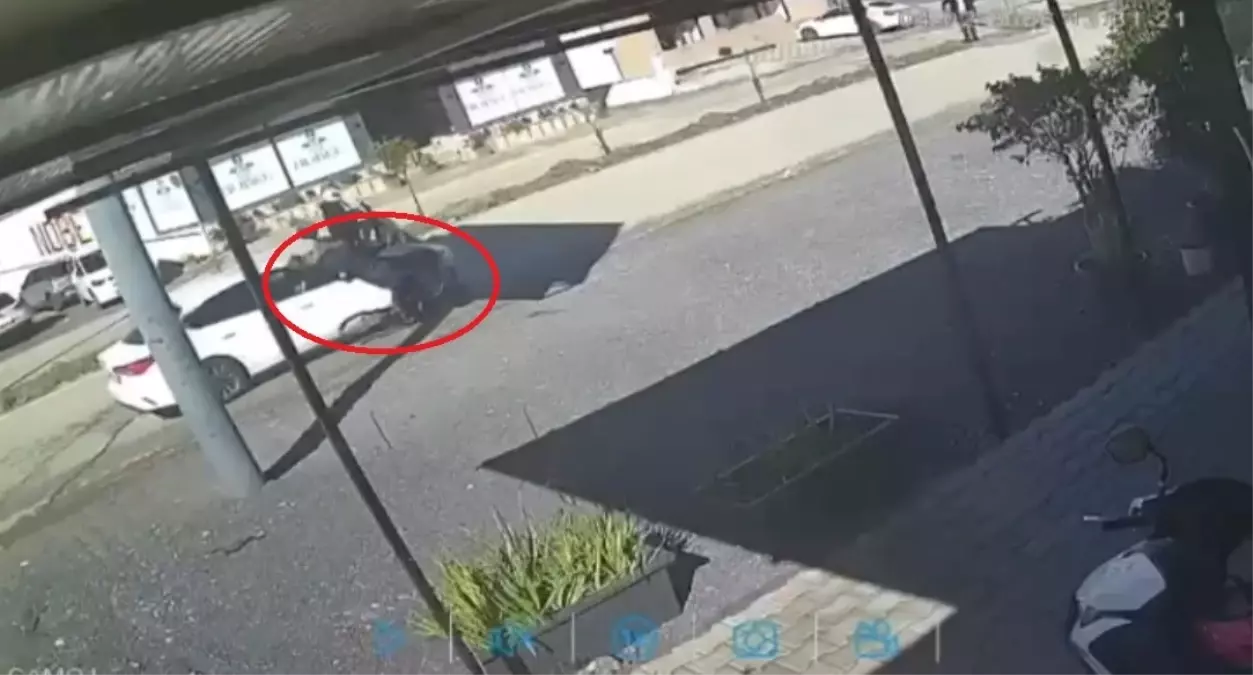 Hatay\'da Bisikletli Adam Eşeği Kazada Hayatını Kaybetti