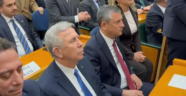 Özgür Özel, Mesut Özarslan'la aralarında geçen yazışmaları okudu