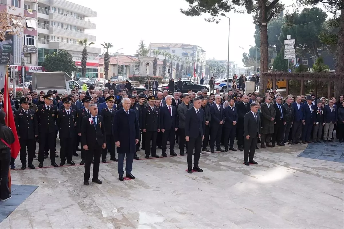 18 Mart Şehitleri Anma Günü ve Çanakkale Deniz Zaferi\'nin 111. yıl dönümü