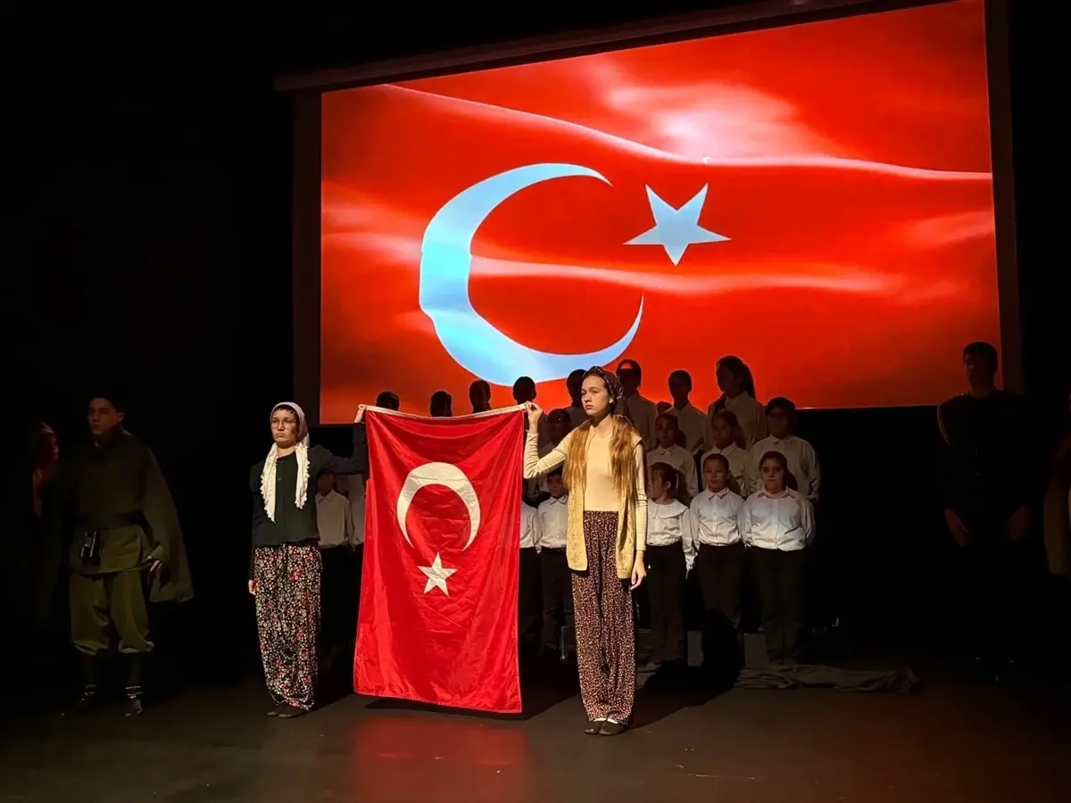 18 Mart Şehitleri Anma Günü ve Çanakkale Deniz Zaferi\'nin 111. yıl dönümü