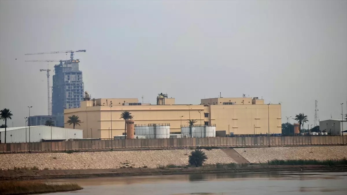 Bağdat\'taki ABD Büyükelçiliğine Füze Saldırısı