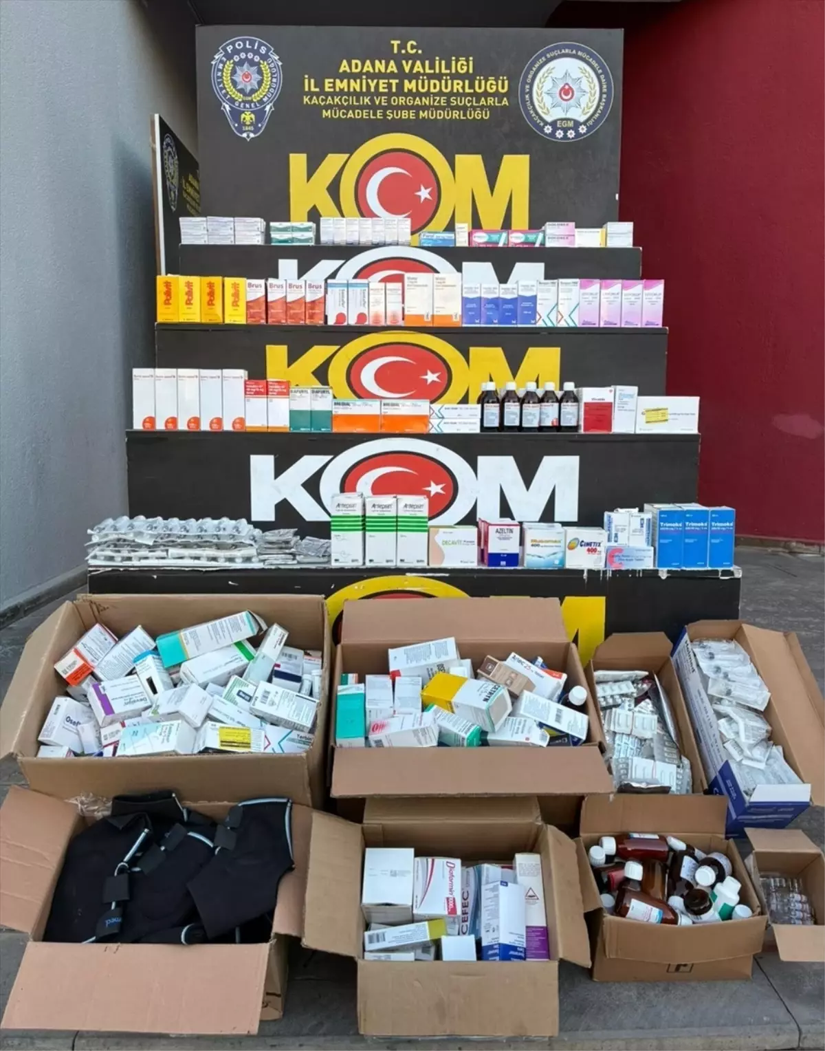 Adana\'da Kaçak İlaç Operasyonu
