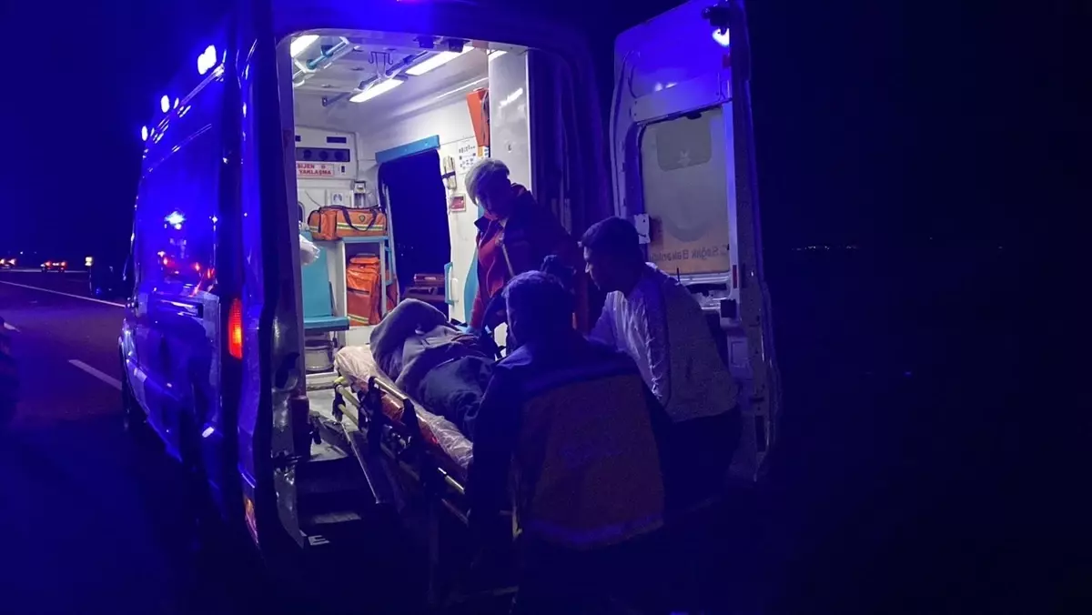 Ceyhan\'da Trafik Kazası: 6 Yaralı