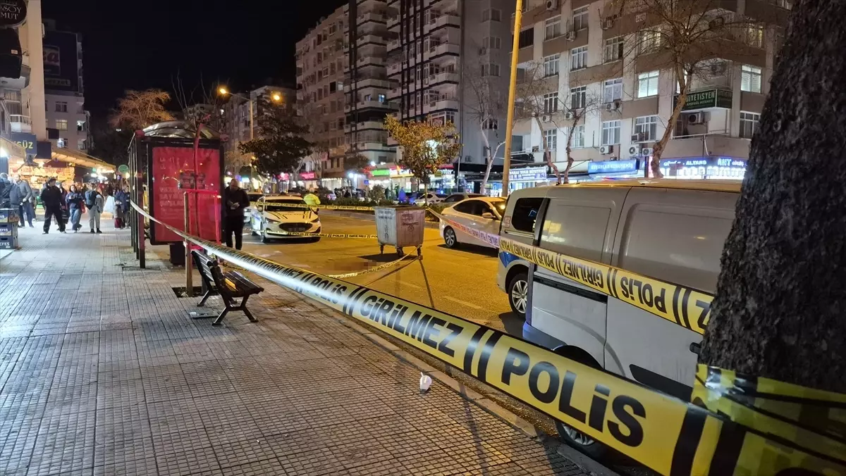 Adana\'da Silahlı Saldırı: Bir Kişi Ağır Yaralandı