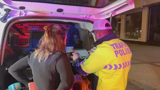 Adana’da Trafik Denetiminde 48 Sürücüye Cezası Kesildi