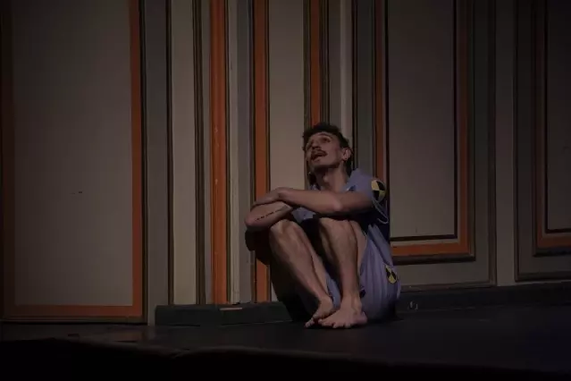 ADOB’dan Modern Dans Gecesi: ‘Frekans’