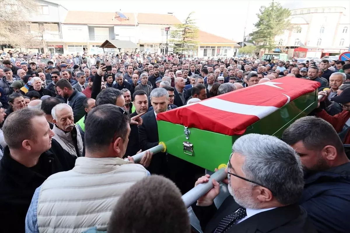 AK Parti Evciler Başkanının Cenazesi Defnedildi