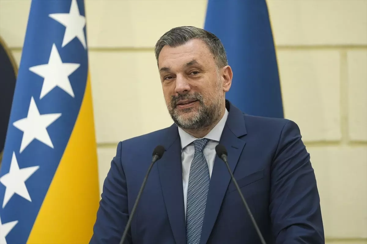 AGİT Bosna Hersek\'e Destek Veriyor