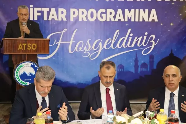 Ağrı’da İftar Programı Düzenlendi