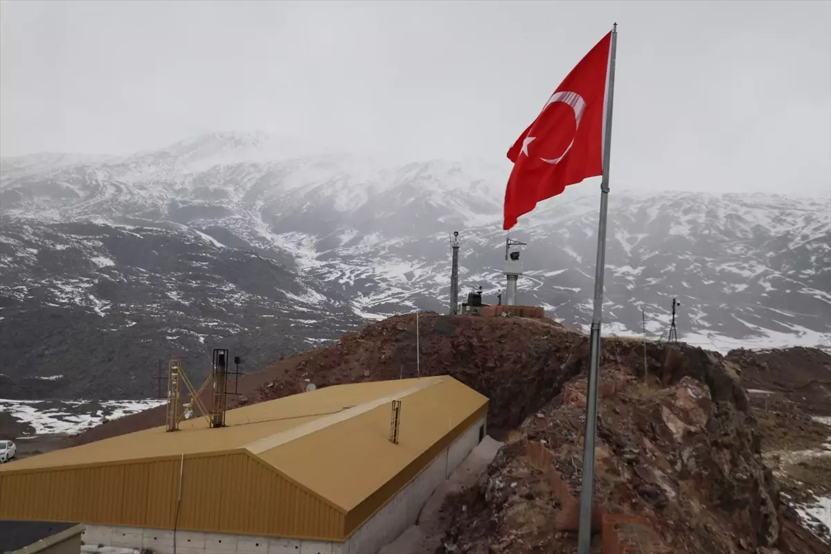 Vali Bozkurt Jandarma ile İftarda Bir Araya Geldi