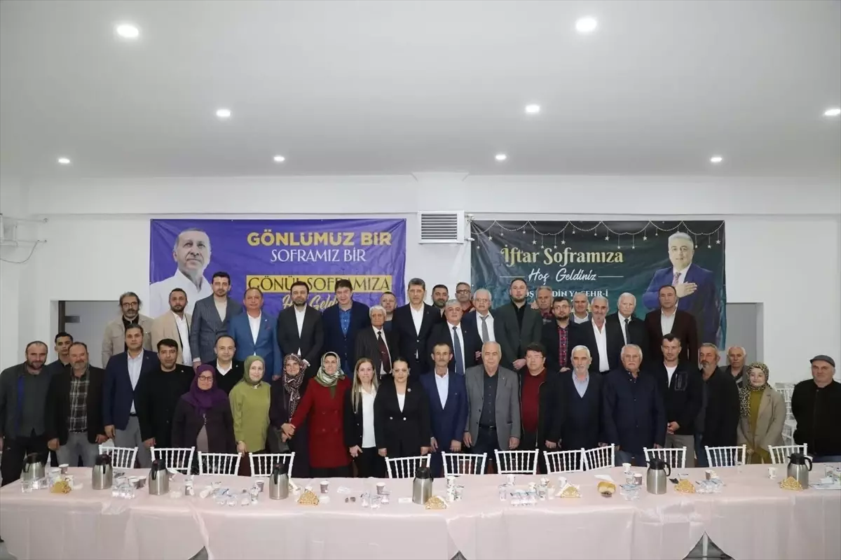 AK Parti Akseki\'de İftar Programı