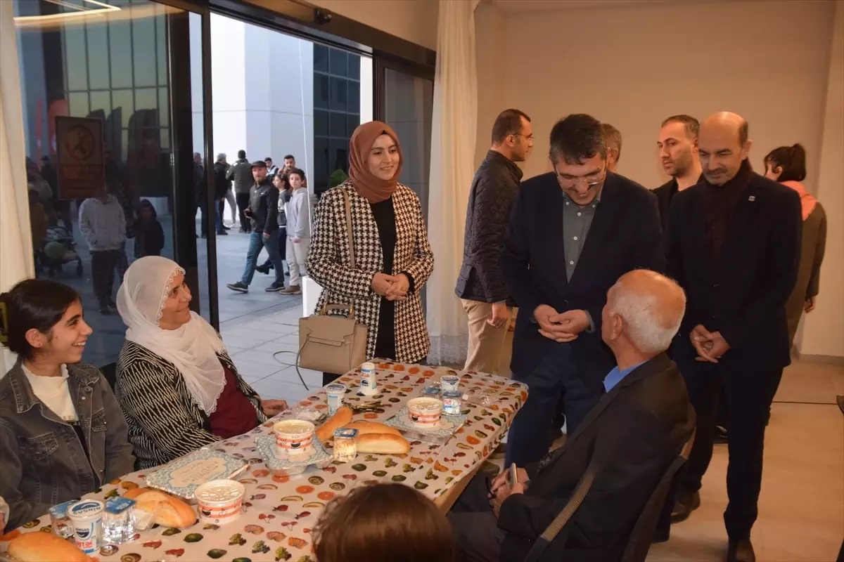 Nasıroğlu İftar Programı Düzenledi