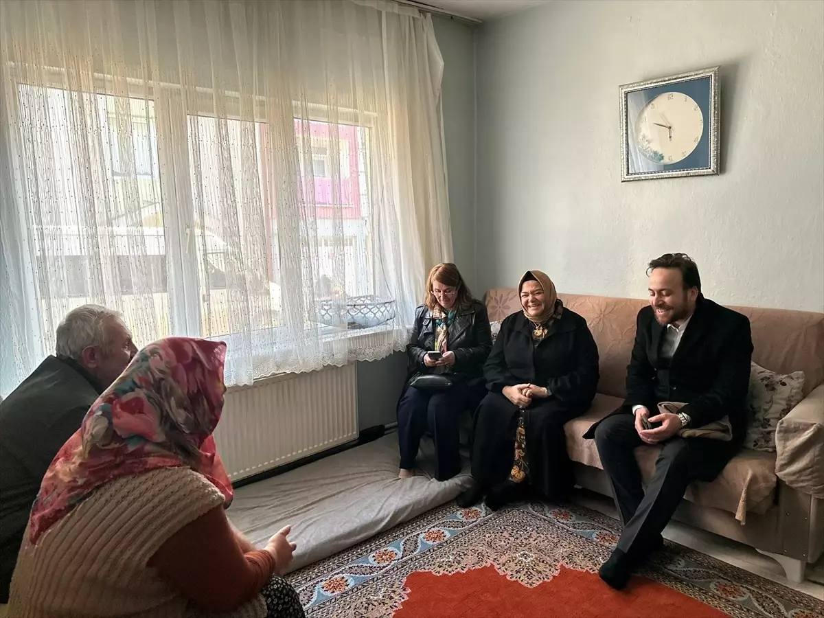 AK Parti Eskişehir Milletvekili Ayşen Gürcan, kentte ziyaretlerde bulundu