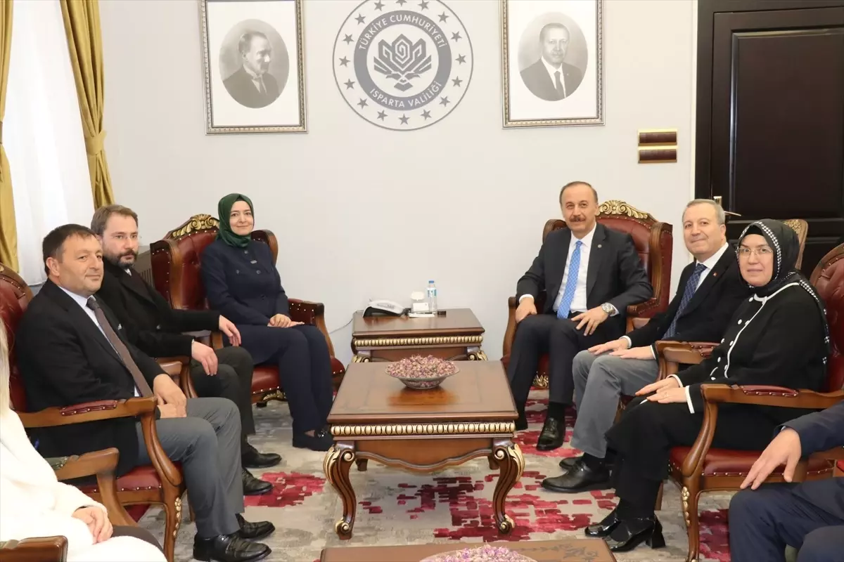 AK Parti Genel Başkan Yardımcısı Fatma Betül Sayan Kaya Isparta\'da konuştu Açıklaması