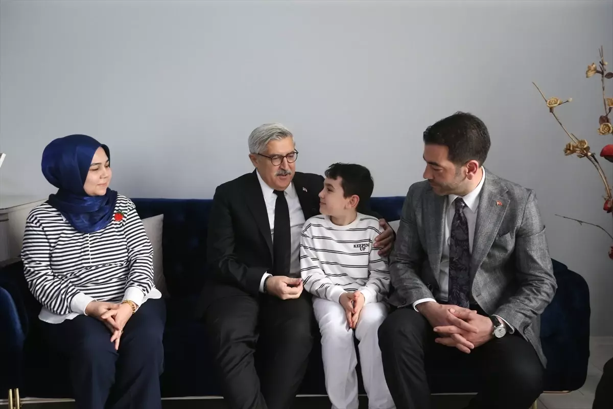 AK Parti Genel Başkan Yardımcısı Hüseyin Yayman, Osmaniye\'de konuştu Açıklaması