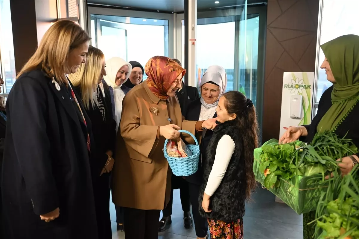 AK Parti Genel Merkez Kadın Kolları Başkanı Ercan, Edirne\'de iftara katıldı