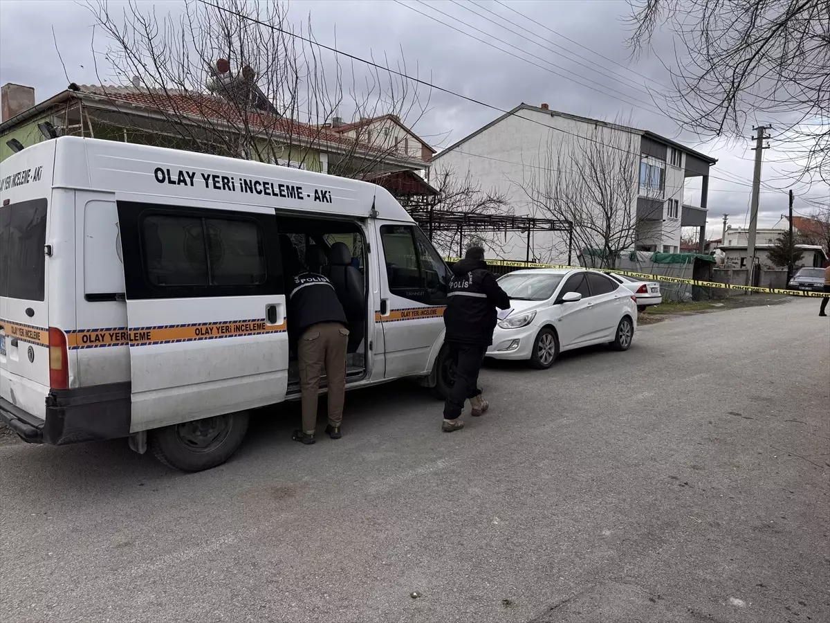 Eşini Vuran Adam Kaçtı