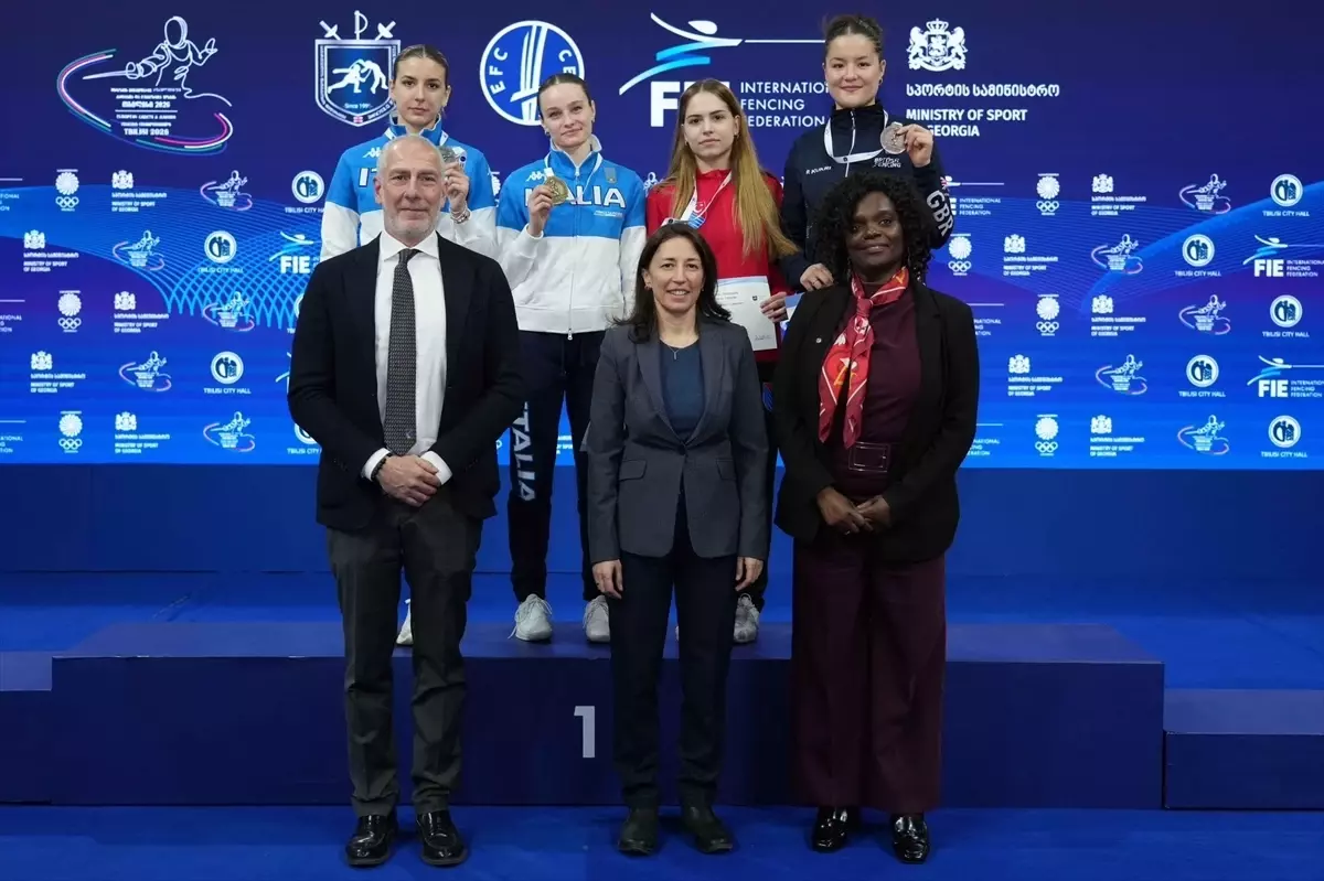 Alara Atmaca Avrupa\'da Bronz Madalya Kazandı