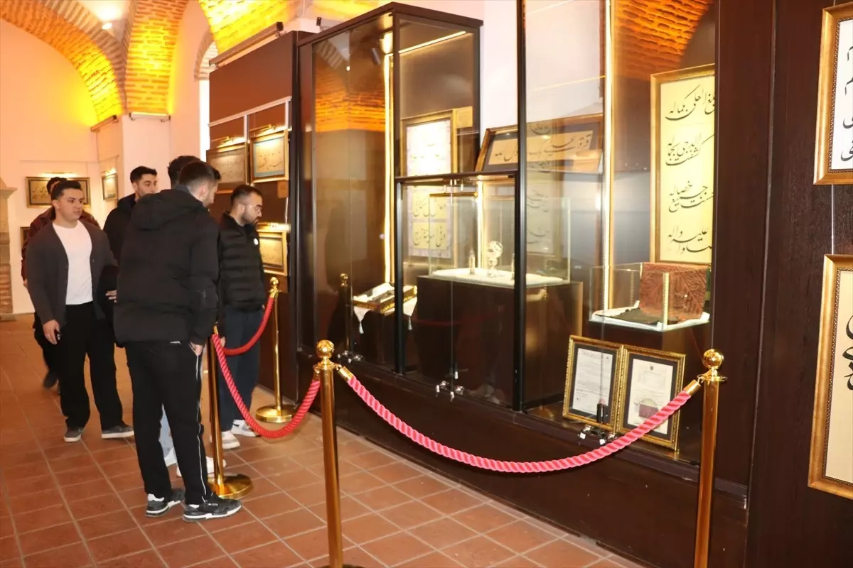 Hilye-i Şerif Amasya\'da Sergileniyor