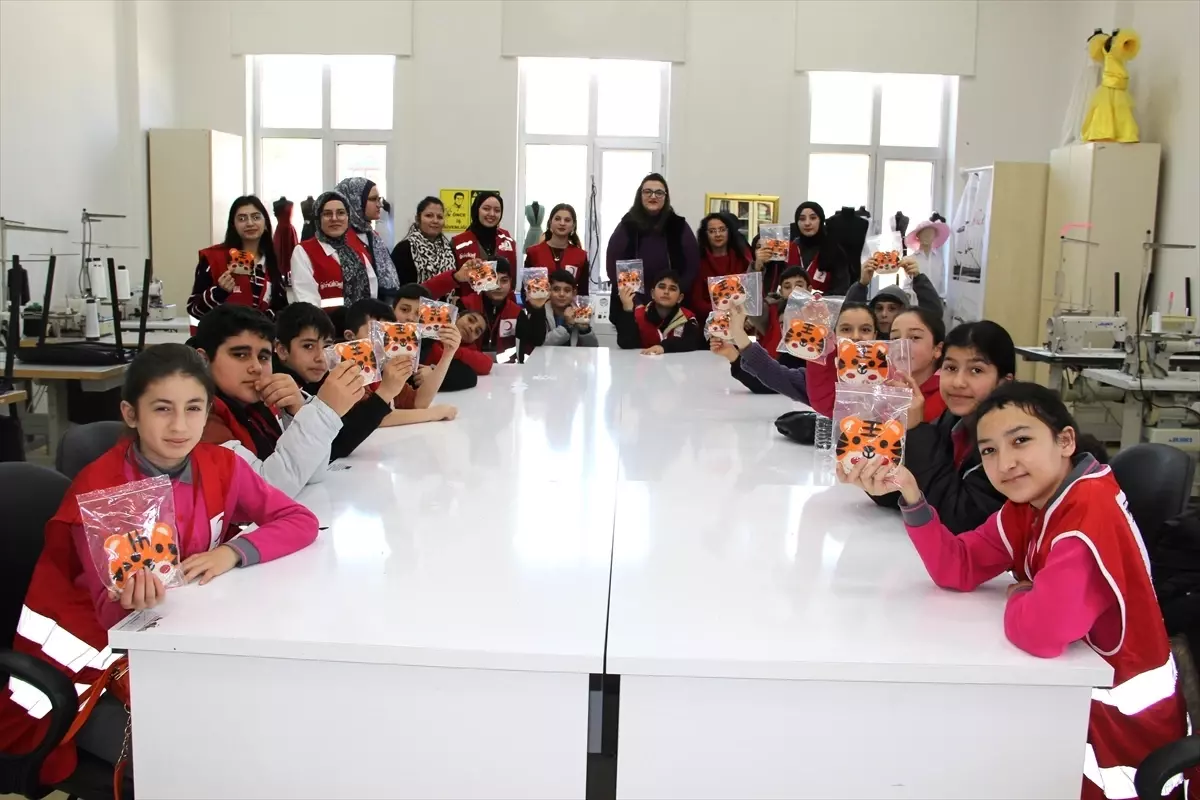 Amasya\'da Öğrencilerden Moda Tasarımı Etkinliği