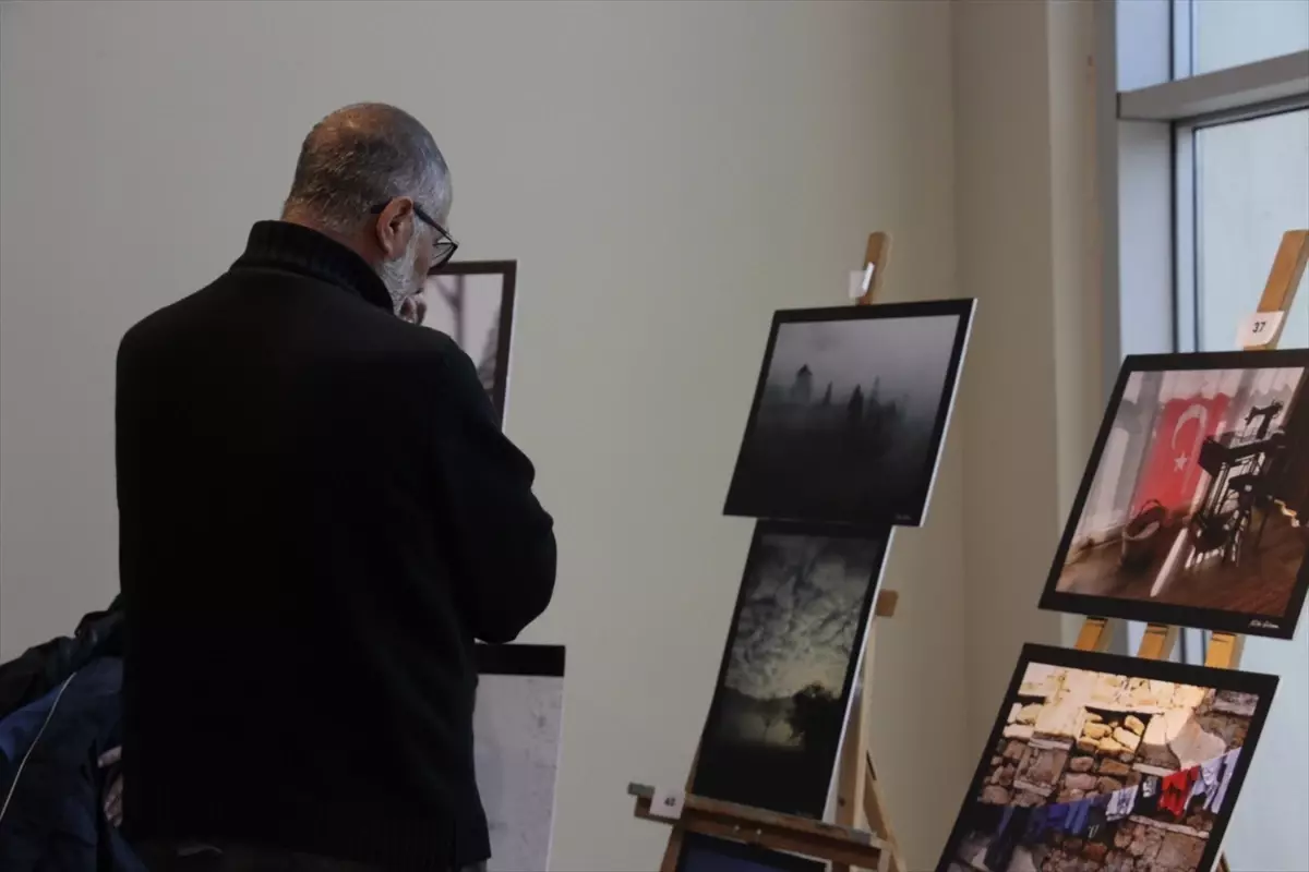 Kadın Gözünden Zamanın İzleri Sergisi Açıldı