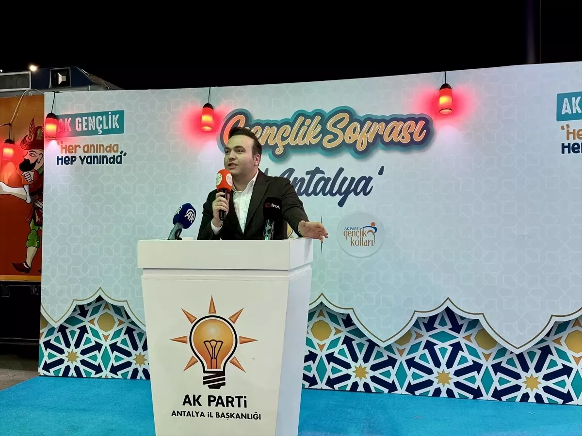 Antalya\'da Vefa Sahuru Etkinliği