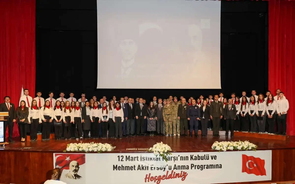 Artvin\'de İstiklal Marşı\'nın Anma Günü