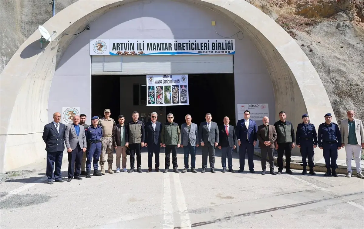 Vali Ergün Mantar Tesislerini Ziyaret Etti