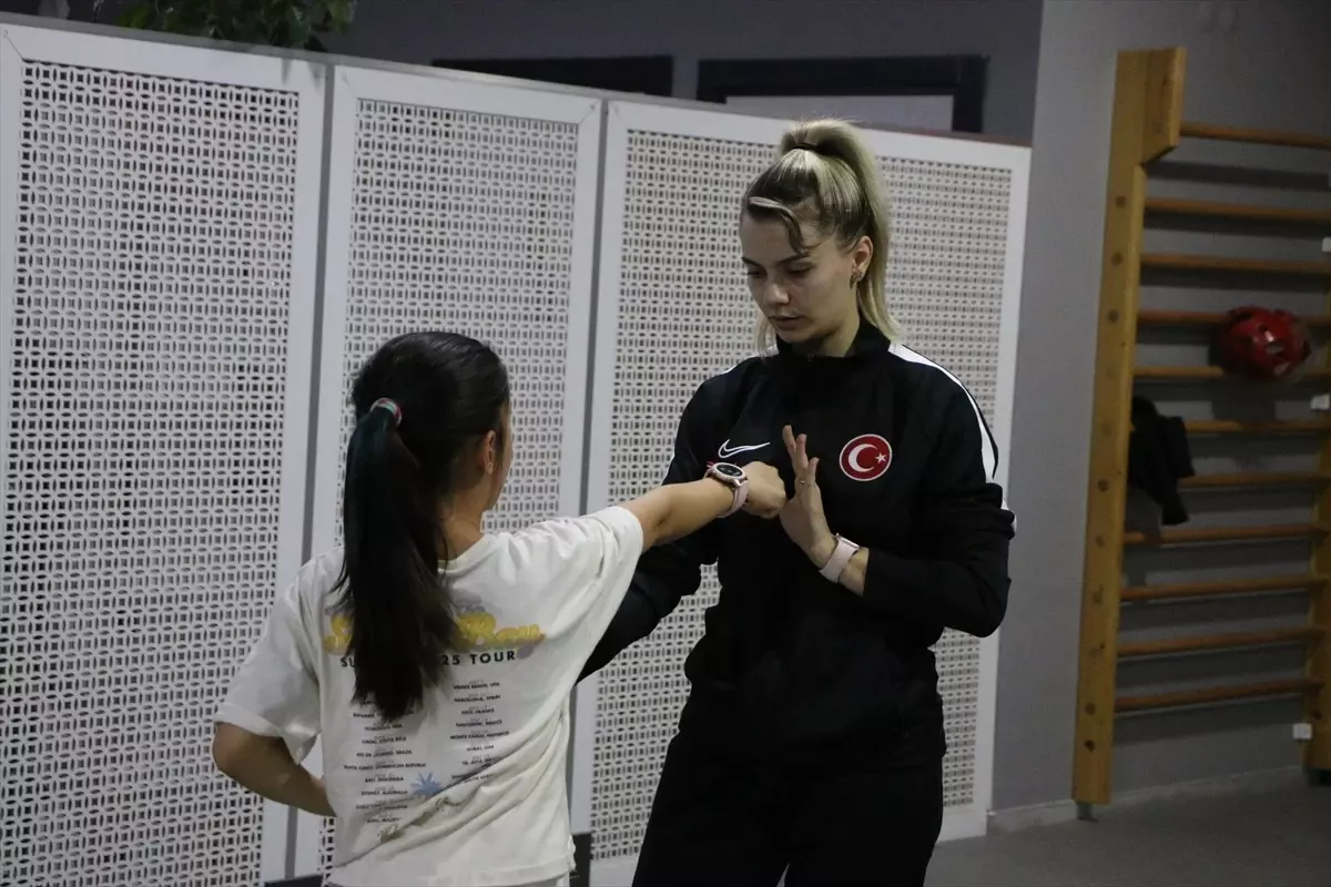 Gülsena Ertunç, Geleceğin Tekvando Yıldızlarını Yetiştiriyor