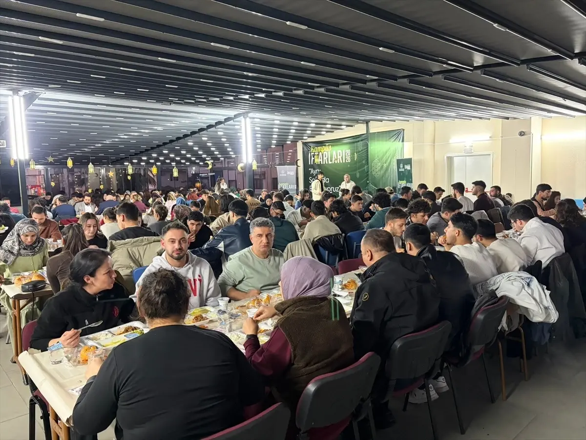 Aydın\'da Gençlik İftar Programı