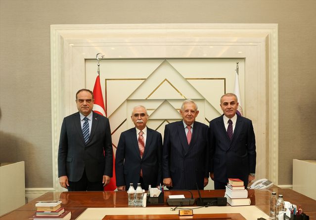 AYM ve Fransa Anayasa Konseyi Görüştü