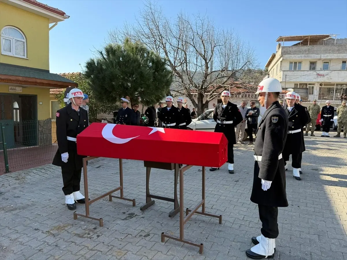 Kıbrıs Gazisi Ramazan Çatkın İçin Cenaze Töreni