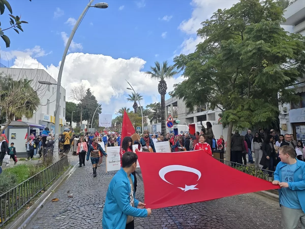 Datça\'da Badem Çiçeği Festivali Sona Erdi