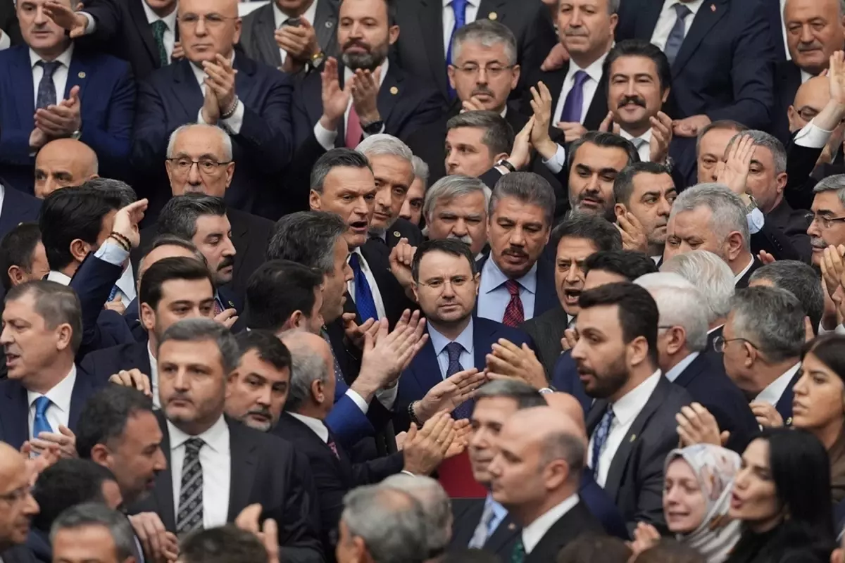 Bakan Akın Gürlek\'ten yemin sonrası ilk açıklama: Milli iradenin huzurunda ant içtik