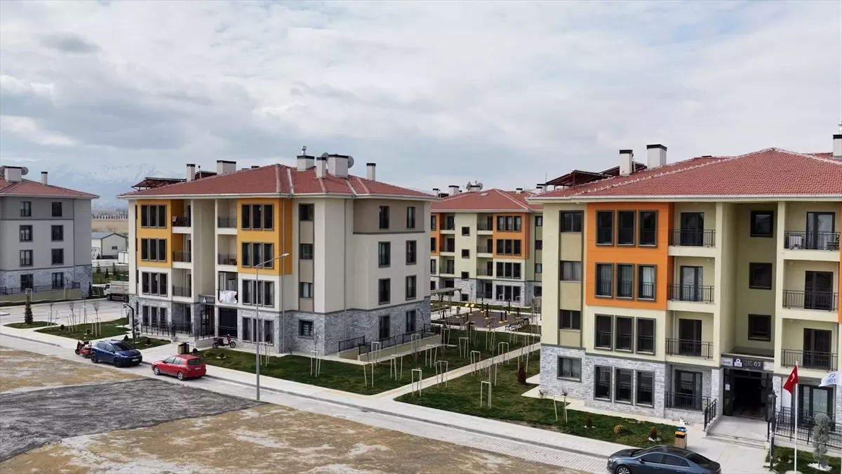 Konya\'da İlk Evim Projesi ile Bayram Sevinci