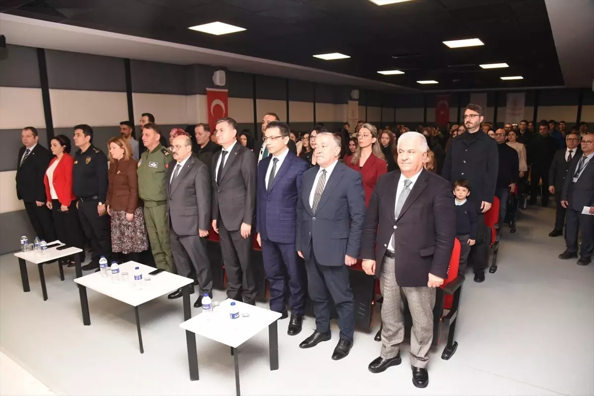 Balıkesir\'de İyileştiren Kütüphane Etkinliği