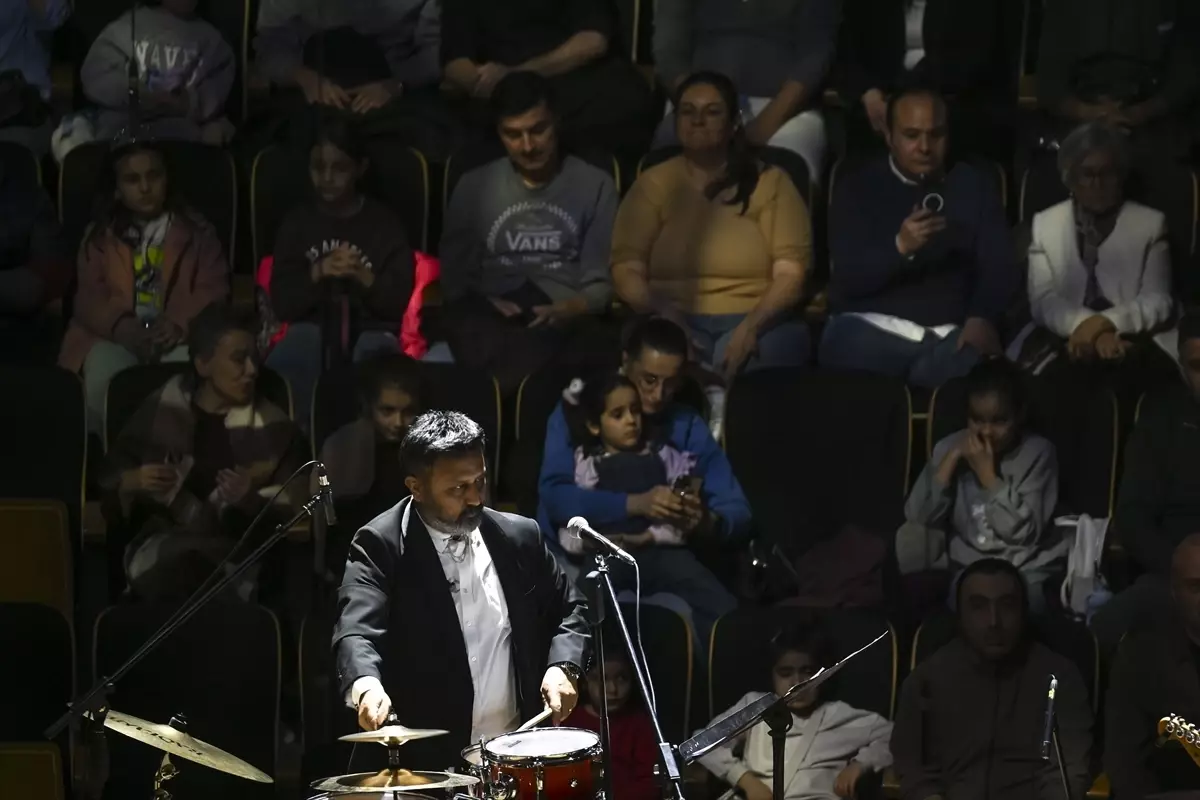 Barış Manço ve Cem Karaca Anma Konseri