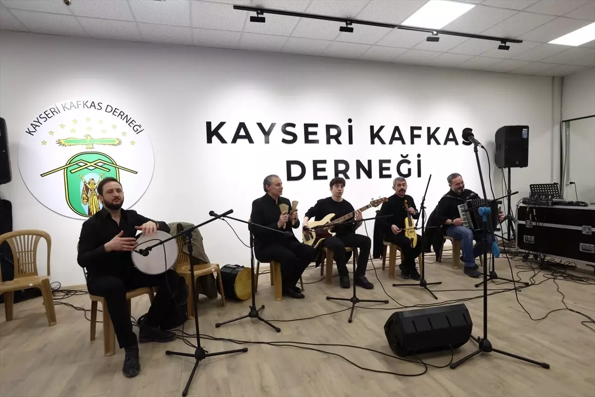 Kayseri Kafkas Derneği\'nin Yeni Binası Açıldı