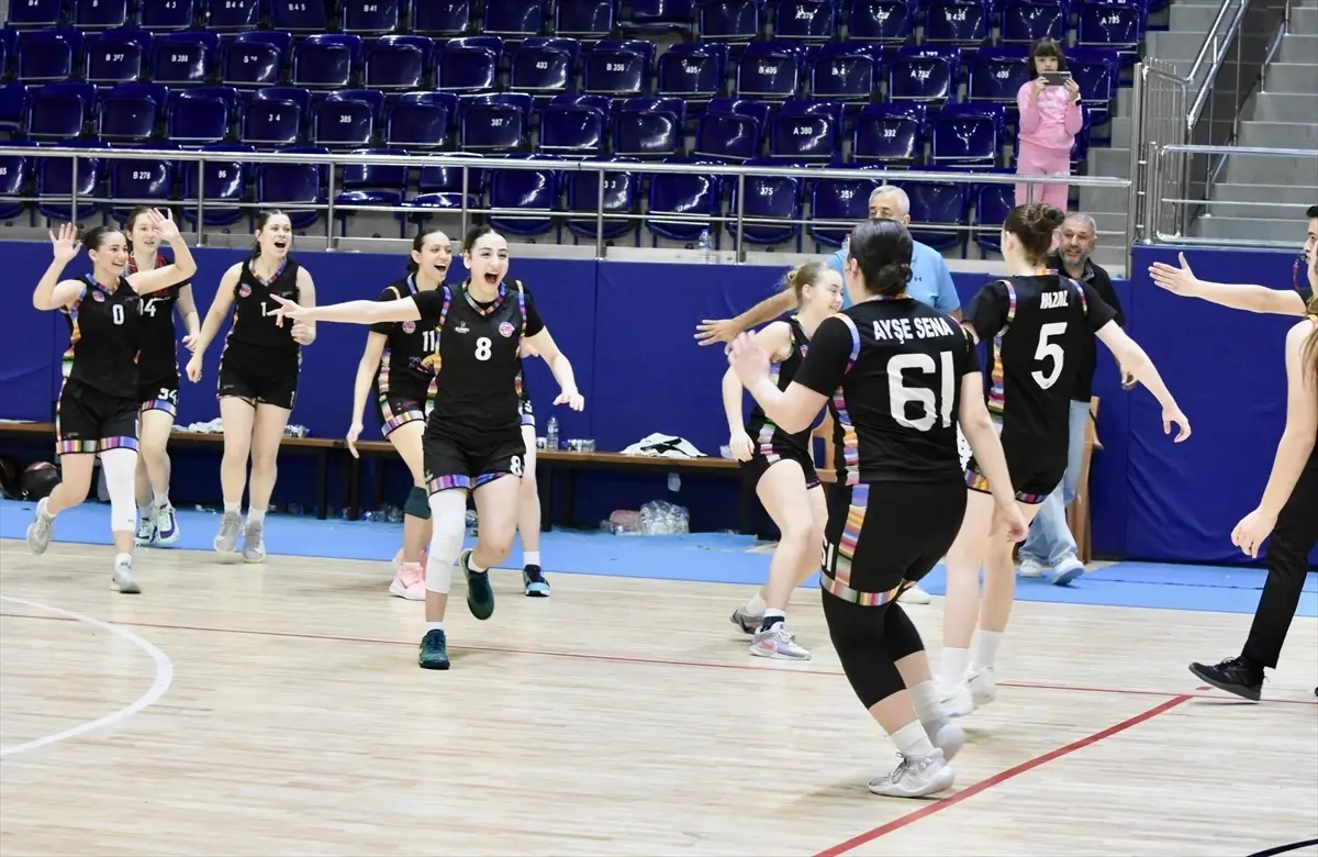 18 Yaş Altı Kızlar Anadolu Şampiyonası Sona Erdi