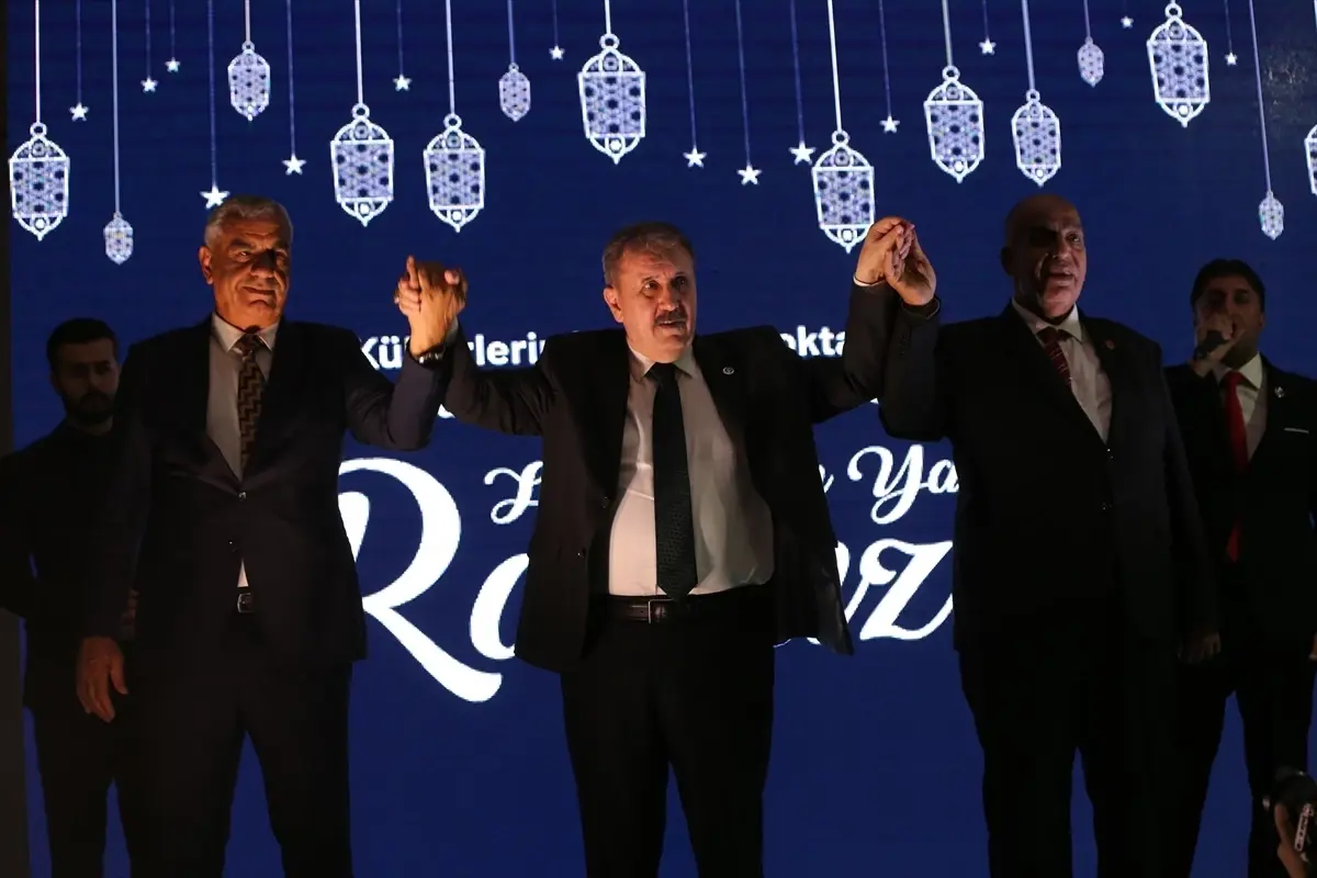 Destici\'den İsrail\'e Sert Eleştiri