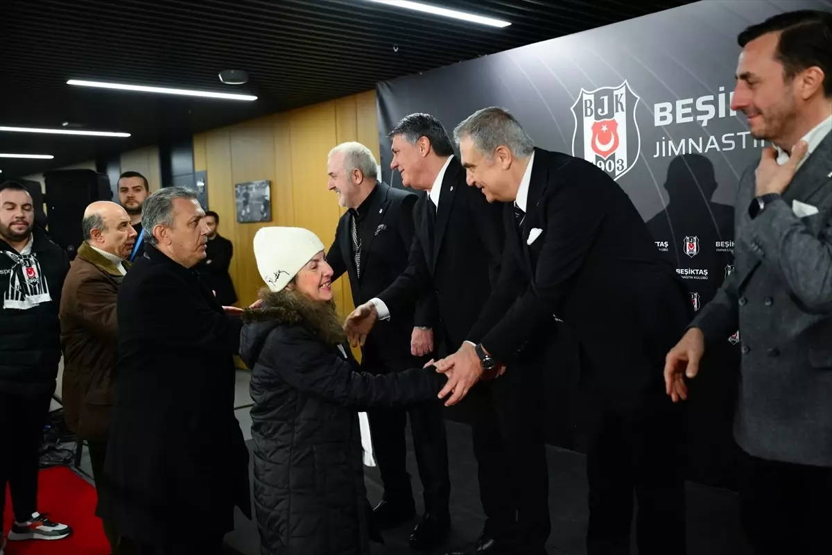 Beşiktaş\'ta Ramazan Bayramı Töreni