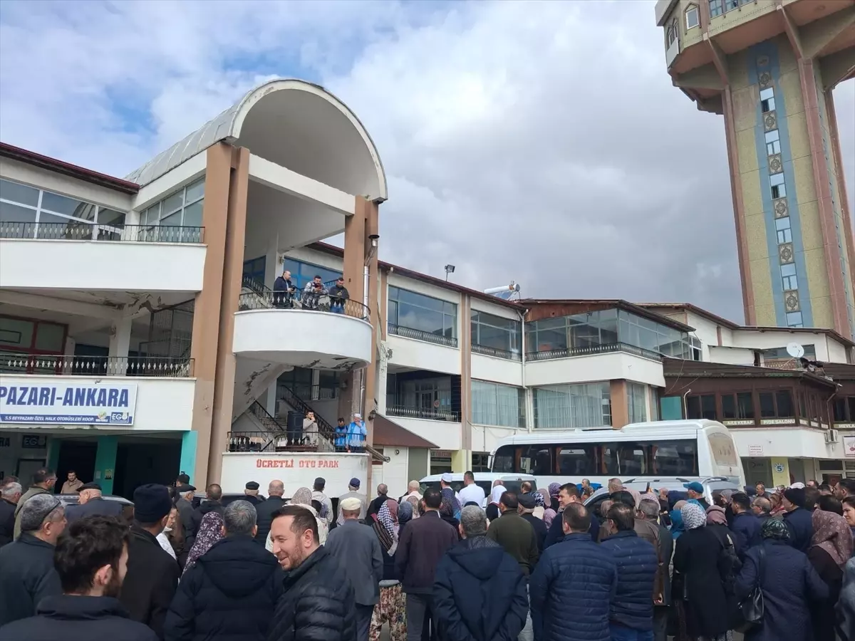 Beypazarı\'nda 60 Umre Yolcusu Uğurlandı